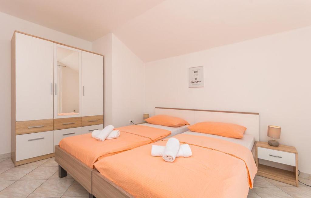 Apartments Mikulic Biograd Na Moru Exterior foto